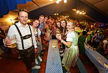 nic_8629b - Nicole Ellerbrake