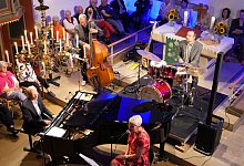 b3 - Thomas Kr&uuml;gler