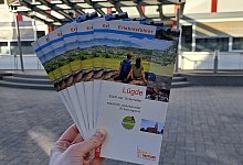 erlebnisfuhrer-lugde-vor-dem-rathaus-lugde_lugde-marketing-ev - 1 - L&uuml;gde Marketing