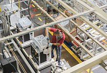 Miele Werk Bielefeld: Produktion von Geschirrspülmaschinen - picture alliance / Robert B. Fishman