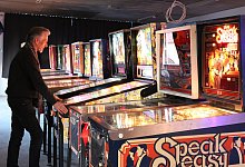 Flipperclub - Alexandra Schaller