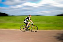 Radfahren Symbolbild - Pixabay/Skitterphoto