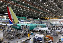 Neues Problem mit Boeings Mittelstreckenjet 737 Max - Ellen M. Banner/The Seattle Times pool/AP/dpa