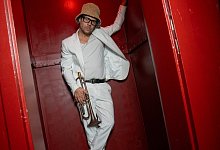 jookraus_noexcuse_robstirner_medium3 - 1 - Bildrechte: Red Horn District