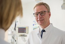 MKK-Hygieniker Peter Witte ist &uuml;berzeugt, dass die Lockerungen gut sind und zum richtigen Zeitpunkt kommen. - MKK/Sven Olaf Stange