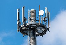 Mobilfunk-Sendemast in Schleswig - picture alliance / SULUPRESS.DE