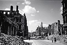 trummerlandschaft-berlin - Stadtmuseum Berlin