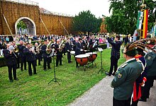 nic_6407b - Nicole Ellerbrake