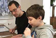 Coronavirus - Symbolbild: dpa/Anja Oberkofler