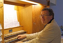 b0 - Thomas Kr&uuml;gler