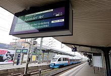 Viele Züge am Bielefelder Hauptbahnhof kommen zur Zeit verspätet an - oder gar nicht. - Wolfgang Rudolf