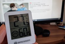 Im Homeoffice ist es warm. Daf&uuml;r darf man dort - im Gegensatz zum B&uuml;ro - in der Regel anziehen, was man m&ouml;chte. - Jemima Wittig