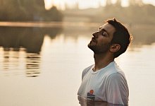 julian-adler-q - Red Horn District