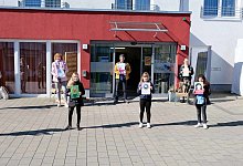 Grundsch&uuml;ler malen f&uuml;r Senioren - Kreis Lippe