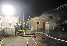Der Brand eines Schweine-Aufzuchtstalls auf einem Bauernhof in Levern in der Nacht zum Ostermontag 2021 ist vors&auml;tzlich gelegt worden. Zu dieser Feststellung kam ein Brandursachensachverst&auml;ndiger. - joern spreen-ledebur