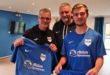 löwenmama_1 - 1 - Jörg Hagemann