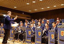 b1 - Thomas Kr&uuml;gler