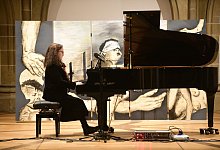 nic_9180 - Nicole Ellerbrake