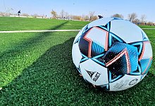 Schmuckbild Fußball - Oliver König