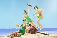 zucchini-sistaz_tag-am-meer_quer-peter-wattendorff - Fotografie Witte Wattendorff