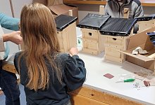 kinder-bauen-nistkasten - Raffael Giebel