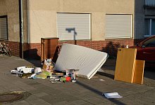 Sperrmuell Gartenstrasse Aachen Nordrhein Westfalen Deutschland *** Sperrmuell Gartenstrasse Aac - IMAGO / Joko