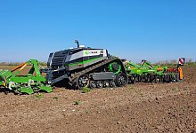 agxeed_agbot_amazone_cenio3000super_doppelmesserwalze - Amazone