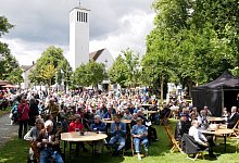 b1 - Thomas Kr&uuml;gler