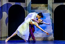 Ballettpremiere - Bettina Stoess