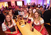 Oktoberfest - Nicole Ellerbrake