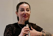 b2a - Thomas Kr&uuml;gler