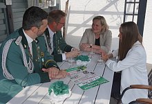 miw-konigin-3 - 1 - Michaela Wei&szlig;e