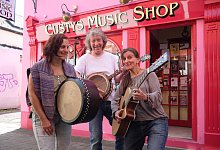 fragile_matt_band_2_high_resolution - High Resolution