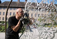 stahlzeit_hans_kordes_kuesschen_1 - LGS H&ouml;xter/Manuela Puls