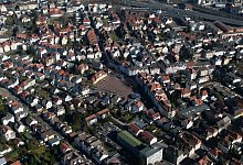 Um und auf dem Siegfriedplatz soll eine Begegnungszone entstehen, auf der sich alle e Verkehrsteilnehmer gleichberechtigt bewegen. - Detlef Wittig