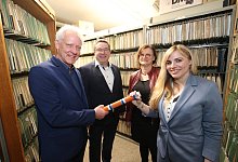 pressefoto_staffelstabuebergabe_riechert_masiak - Kreis Lippe