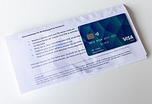 Neue Bezahlkarte f&uuml;r Gefl&uuml;chtete - (c) Copyright 2024, dpa (www.dpa.de). Alle Rechte vorbehalten