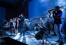 smb - Simon Waloschek