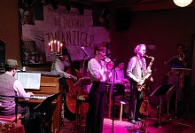 Das Ensemble Zeitgeisty img_20221021_213844 - Ulf Allhoff-Cramer