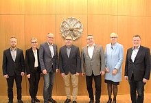 pressefoto_einfuehrung_schulaufsicht_brodziak_hell - Kreis Lippe