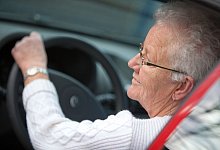 Fahrtauglichkeitstests f&uuml;r Senioren - picture alliance / dpa