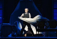 180421liebemordadel04 - Bettina Stoess