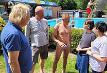 fluchtlinge-schwimmkursus-2 - Astrid Sewing