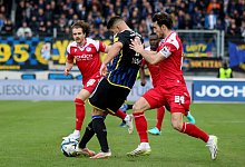 25.02.2024, xmohx, Fussball 3.Liga, 1.FC Saarbruecken - Arminia Bielefeld emspor, v.l. Mael Corboz (Arminia Bielefeld) K - IMAGO/Jan Huebner