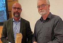 image002 - Michaela Paschek