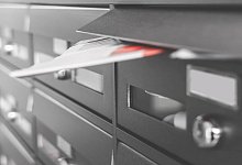 Modern metal mailboxes Modern metal mailboxes in an apartment building. Selective focus. Copyright: xZoonar.com/KynaxStu - IMAGO/Zoonar