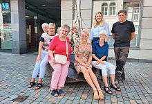 saatstein - Frauenblick auf Politik