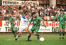 Aus 2 BL Saison 1995 96 VfL Wolfburg gegen Arminia Bielefeld 1 1 am 22 04 1996 Am Ball Siegfried - imago/Rust