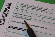 tax-office-233345 - Pixabay