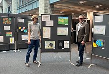 pi-09-foto-ausstellung-malwettbewerbsparkasse-pdh - Sparkasse Paderborn-Detmold-H&ouml;xter